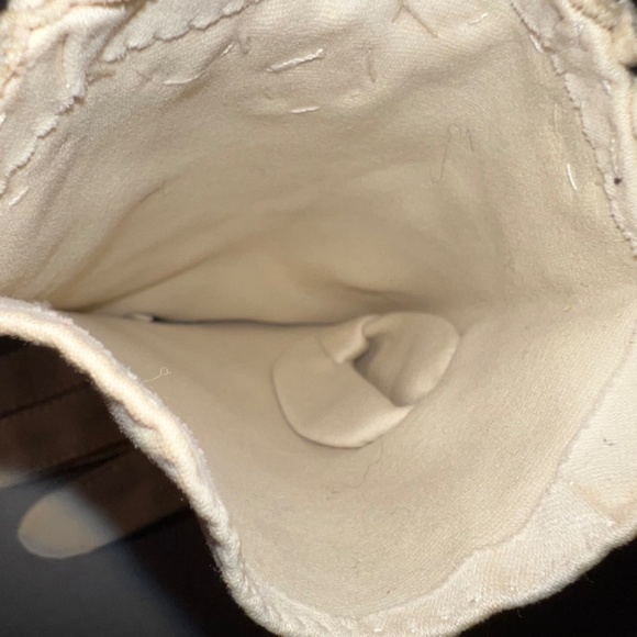 Vintage Beige Stretch Gloves - Picture 8 of 9